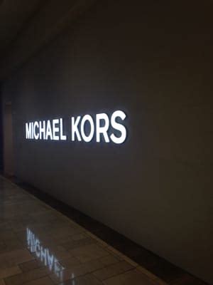 michael kors chestnut hill ma